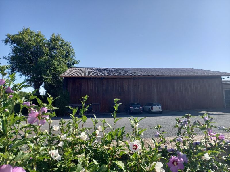 Parking du gîte 